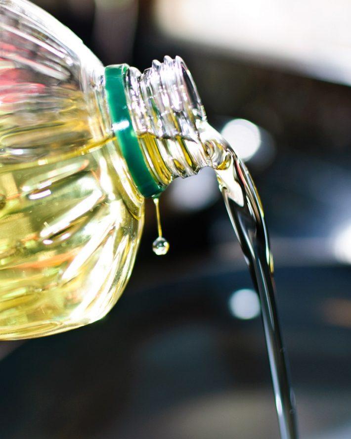 Vegetable Oils + PUFAs How do Oxidation + Free Radicals Impact Our